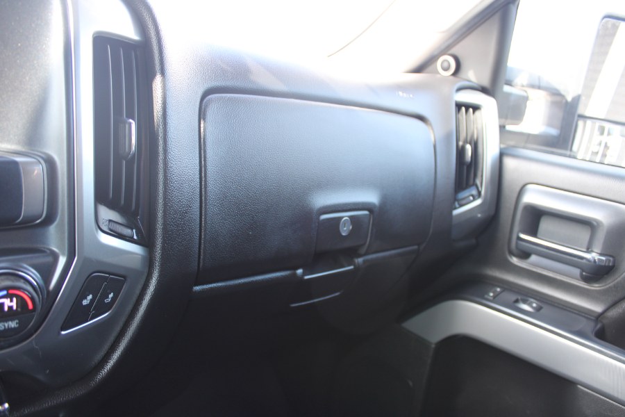 2017 Chevrolet Silverado 1500 4WD Crew Cab 143.5" LT w/2LT, available for sale in Plantsville, Connecticut | Auto House of Luxury. Plantsville, Connecticut 2017 Chevrolet Silverado 1500 4WD Crew Cab 143.5" LT w/2LT, available for sale in Plantsville, Connecticut | Auto House of Luxury. Plantsville, Connecticut