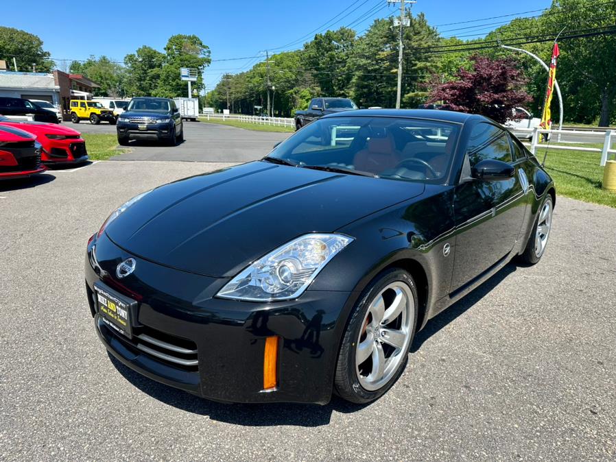 2006 Nissan 350Z 2dr Cpe Grand Touring Manual, available for sale in South Windsor, Connecticut | Mike And Tony Auto Sales, Inc. South Windsor, Connecticut