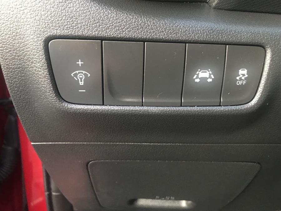 2021 Hyundai Kona SE, available for sale in Jamaica, New York | Hillside Auto Outlet. Jamaica, New York 2021 Hyundai Kona SE, available for sale in Jamaica, New York | Hillside Auto Outlet. Jamaica, New York