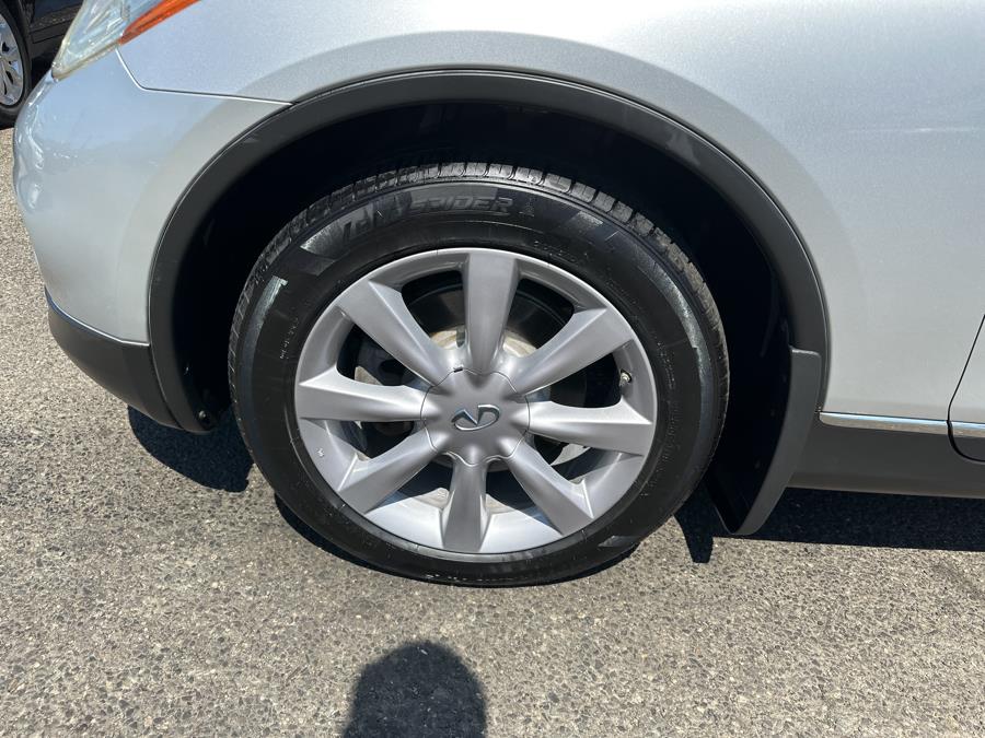 2011 INFINITI EX35 JOURNEY AWD AWD 4dr Journey, available for sale in Milford, Connecticut | Superior Motors LLC. Milford, Connecticut 2011 INFINITI EX35 JOURNEY AWD AWD 4dr Journey, available for sale in Milford, Connecticut | Superior Motors LLC. Milford, Connecticut
