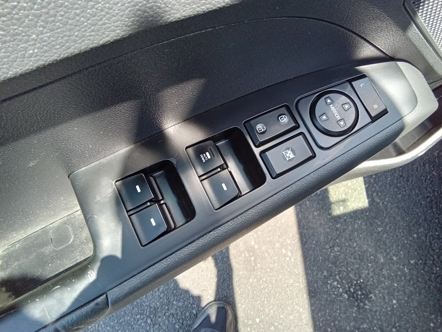 2020 Hyundai Elantra SE IVT, available for sale in Irvington, New Jersey | NJ Used Cars Center. Irvington, New Jersey 2020 Hyundai Elantra SE IVT, available for sale in Irvington, New Jersey | NJ Used Cars Center. Irvington, New Jersey