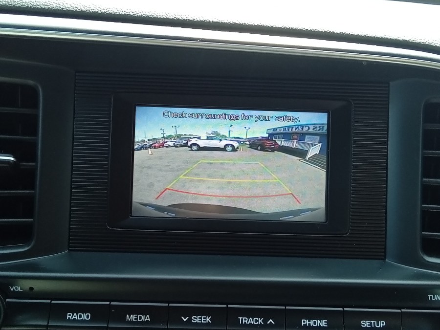 2020 Hyundai Elantra SE IVT, available for sale in Irvington, New Jersey | NJ Used Cars Center. Irvington, New Jersey 2020 Hyundai Elantra SE IVT, available for sale in Irvington, New Jersey | NJ Used Cars Center. Irvington, New Jersey