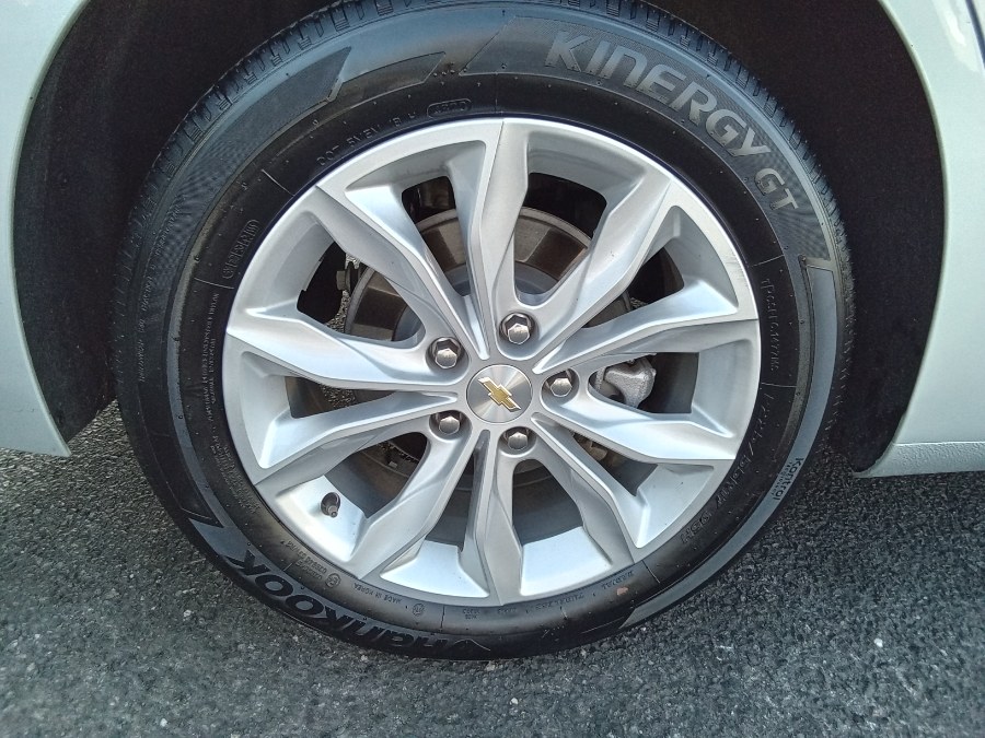 2022 Chevrolet Malibu 4dr Sdn LT, available for sale in Irvington, New Jersey | NJ Used Cars Center. Irvington, New Jersey 2022 Chevrolet Malibu 4dr Sdn LT, available for sale in Irvington, New Jersey | NJ Used Cars Center. Irvington, New Jersey