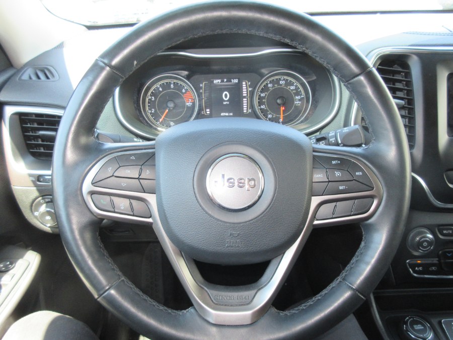 2021 Jeep Cherokee Latitude Plus 4x4, available for sale in Linden, New Jersey | Route 27 Auto Mall. Linden, New Jersey 2021 Jeep Cherokee Latitude Plus 4x4, available for sale in Linden, New Jersey | Route 27 Auto Mall. Linden, New Jersey