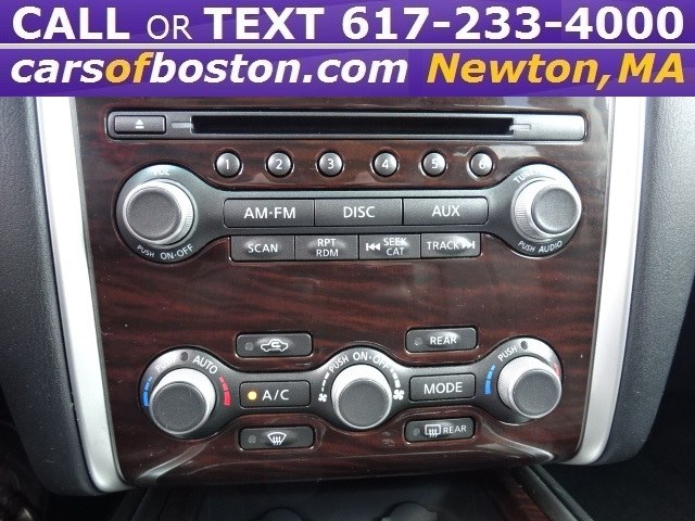 2014 Nissan Pathfinder SL 4WD, available for sale in Newton, Massachusetts | Cars of Boston. Newton, Massachusetts 2014 Nissan Pathfinder SL 4WD, available for sale in Newton, Massachusetts | Cars of Boston. Newton, Massachusetts