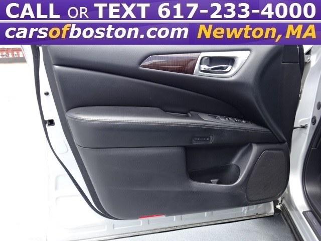 2014 Nissan Pathfinder SL 4WD, available for sale in Newton, Massachusetts | Cars of Boston. Newton, Massachusetts 2014 Nissan Pathfinder SL 4WD, available for sale in Newton, Massachusetts | Cars of Boston. Newton, Massachusetts