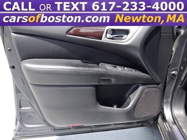2013 Nissan Pathfinder Platinum 4WD, available for sale in Newton, Massachusetts | Cars of Boston. Newton, Massachusetts 2013 Nissan Pathfinder Platinum 4WD, available for sale in Newton, Massachusetts | Cars of Boston. Newton, Massachusetts