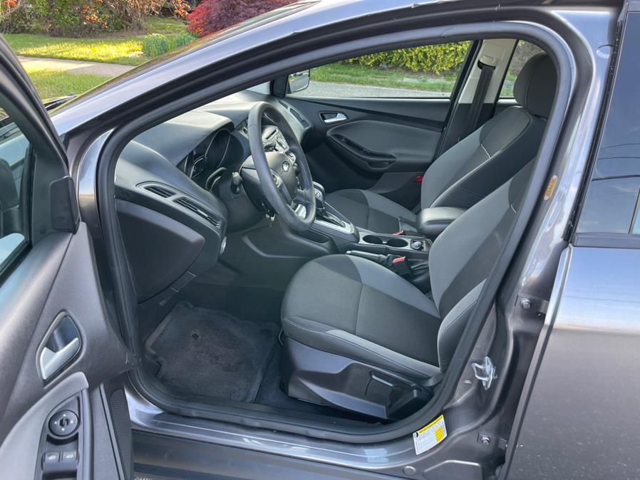 2014 Ford Focus 5dr HB SE, available for sale in Copiague, New York | Great Deal Motors. Copiague, New York 2014 Ford Focus 5dr HB SE, available for sale in Copiague, New York | Great Deal Motors. Copiague, New York