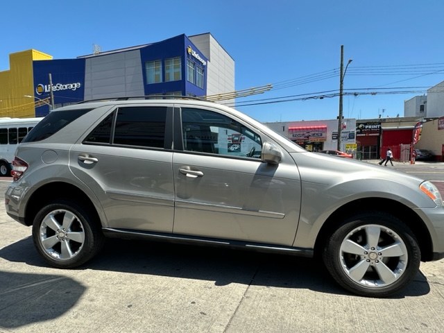 2009 Mercedes-Benz M-Class 4MATIC 4dr 3.5L, available for sale in Brooklyn, New York | Wide World Inc. Brooklyn, New York 2009 Mercedes-Benz M-Class 4MATIC 4dr 3.5L, available for sale in Brooklyn, New York | Wide World Inc. Brooklyn, New York