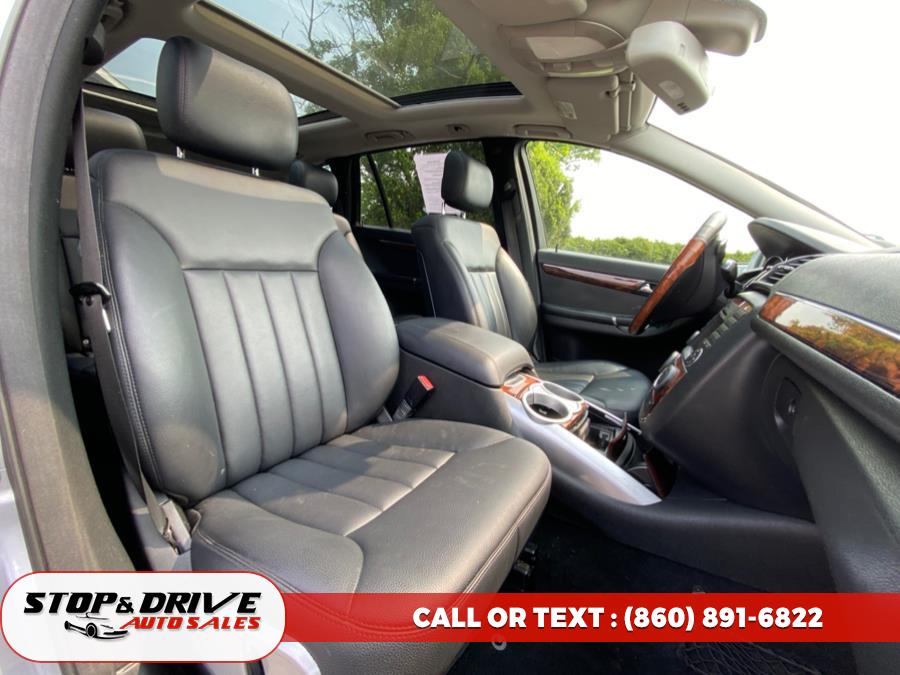 2010 Mercedes-Benz R-Class 4MATIC 4dr R350, available for sale in East Windsor, Connecticut | Stop & Drive Auto Sales. East Windsor, Connecticut 2010 Mercedes-Benz R-Class 4MATIC 4dr R350, available for sale in East Windsor, Connecticut | Stop & Drive Auto Sales. East Windsor, Connecticut