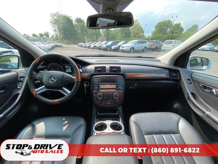 2010 Mercedes-Benz R-Class 4MATIC 4dr R350, available for sale in East Windsor, Connecticut | Stop & Drive Auto Sales. East Windsor, Connecticut 2010 Mercedes-Benz R-Class 4MATIC 4dr R350, available for sale in East Windsor, Connecticut | Stop & Drive Auto Sales. East Windsor, Connecticut