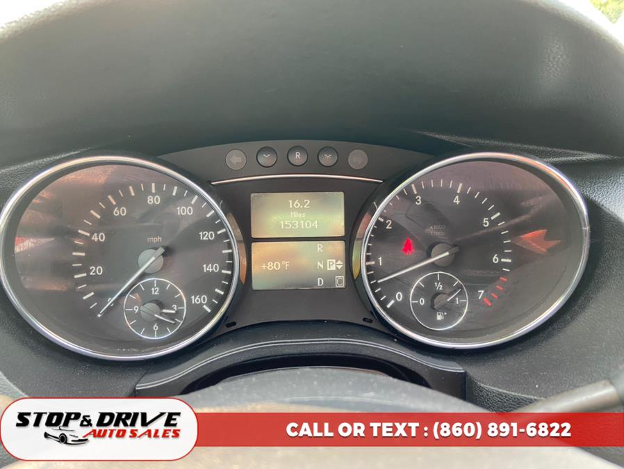 2010 Mercedes-Benz R-Class 4MATIC 4dr R350, available for sale in East Windsor, Connecticut | Stop & Drive Auto Sales. East Windsor, Connecticut 2010 Mercedes-Benz R-Class 4MATIC 4dr R350, available for sale in East Windsor, Connecticut | Stop & Drive Auto Sales. East Windsor, Connecticut