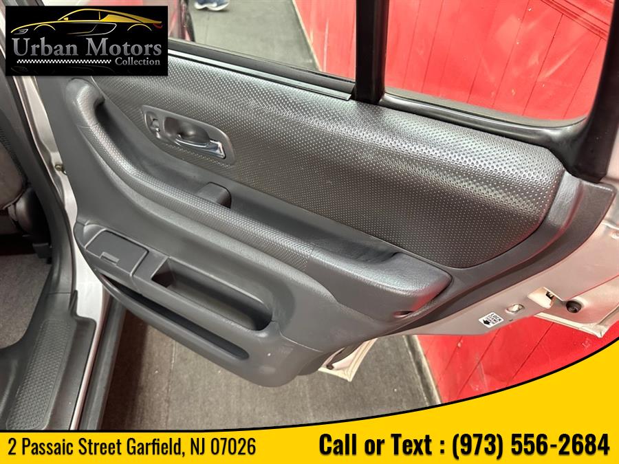 2001 Honda Cr-v EX, available for sale in Garfield, New Jersey | Urban Motors Collection. Garfield, New Jersey 2001 Honda Cr-v EX, available for sale in Garfield, New Jersey | Urban Motors Collection. Garfield, New Jersey