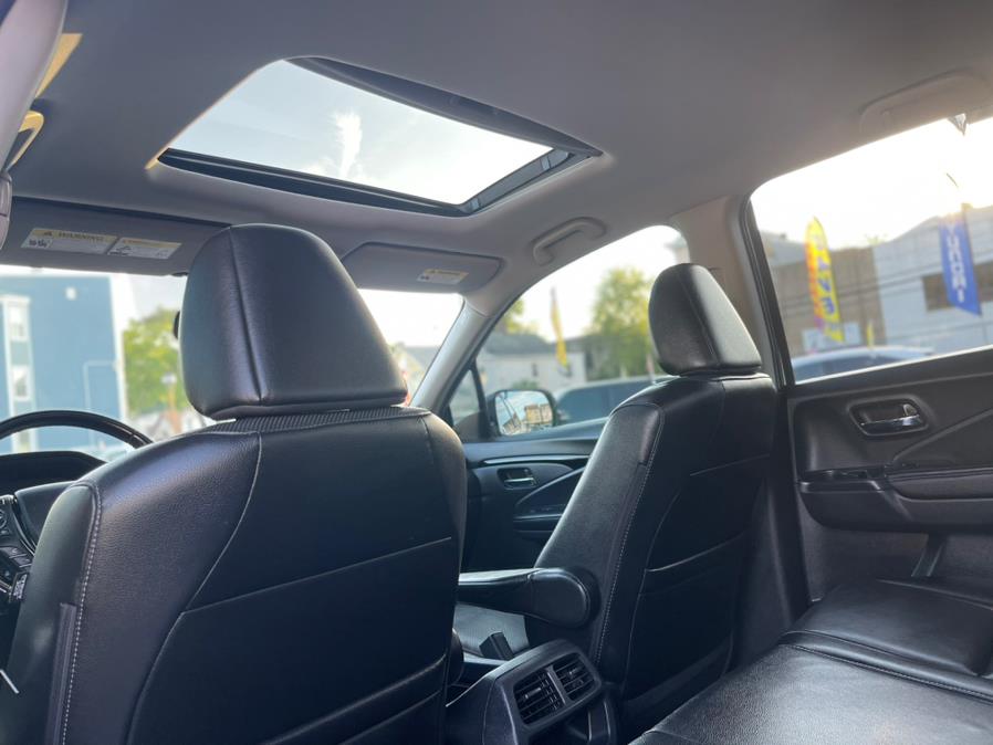 2020 Honda Ridgeline RTL-E AWD, available for sale in Irvington , New Jersey | Auto Haus of Irvington Corp. Irvington , New Jersey 2020 Honda Ridgeline RTL-E AWD, available for sale in Irvington , New Jersey | Auto Haus of Irvington Corp. Irvington , New Jersey