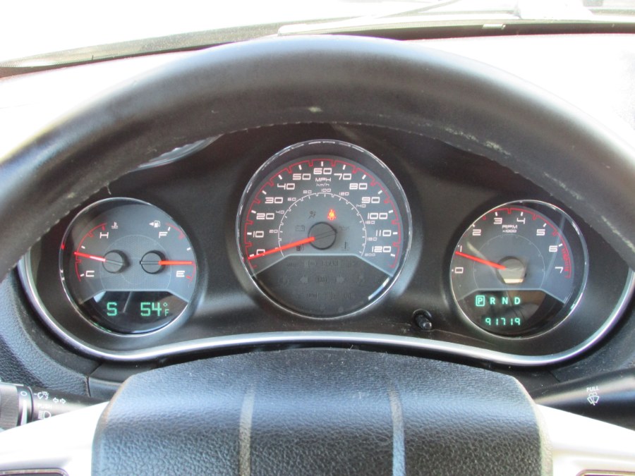 2013 Dodge Avenger 4dr Sdn SXT, available for sale in East Windsor, Connecticut | United Auto Sales of E Windsor, Inc. East Windsor, Connecticut 2013 Dodge Avenger 4dr Sdn SXT, available for sale in East Windsor, Connecticut | United Auto Sales of E Windsor, Inc. East Windsor, Connecticut