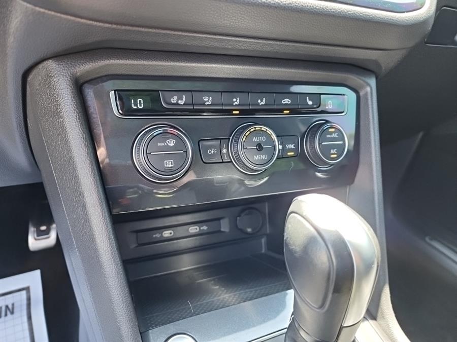 2021 Volkswagen Tiguan 2.0T SEL Premium R-Line 4MOTION, available for sale in Islip, New York | L.I. Auto Gallery. Islip, New York 2021 Volkswagen Tiguan 2.0T SEL Premium R-Line 4MOTION, available for sale in Islip, New York | L.I. Auto Gallery. Islip, New York