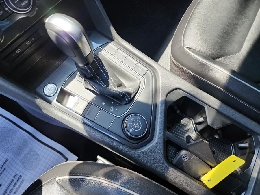 2021 Volkswagen Tiguan 2.0T SEL Premium R-Line 4MOTION, available for sale in Islip, New York | L.I. Auto Gallery. Islip, New York 2021 Volkswagen Tiguan 2.0T SEL Premium R-Line 4MOTION, available for sale in Islip, New York | L.I. Auto Gallery. Islip, New York