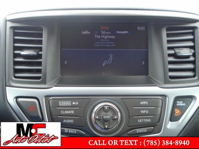 2017 Nissan Pathfinder 4x4 SL, available for sale in Colby, Kansas | M C Auto Outlet Inc. Colby, Kansas 2017 Nissan Pathfinder 4x4 SL, available for sale in Colby, Kansas | M C Auto Outlet Inc. Colby, Kansas