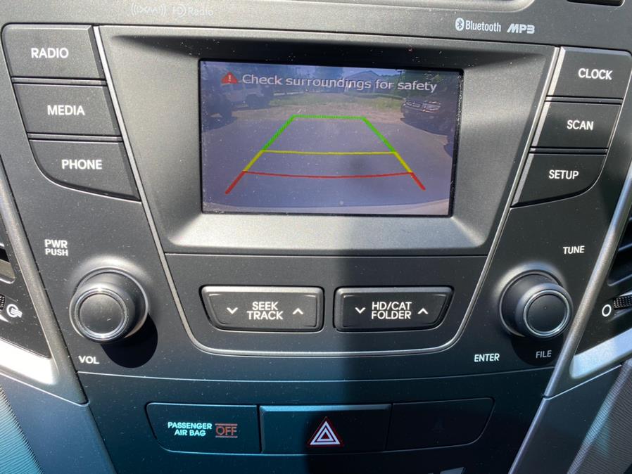 2015 Hyundai Santa Fe Sport AWD 4dr 2.4, available for sale in Canton, Connecticut | Lava Motors 2 Inc. Canton, Connecticut 2015 Hyundai Santa Fe Sport AWD 4dr 2.4, available for sale in Canton, Connecticut | Lava Motors 2 Inc. Canton, Connecticut