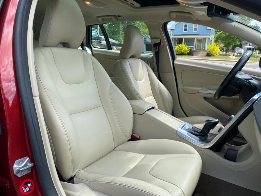 2015 Volvo V60 4dr Wgn T5 Drive-E Premier FWD, available for sale in Canton, Connecticut | Lava Motors 2 Inc. Canton, Connecticut 2015 Volvo V60 4dr Wgn T5 Drive-E Premier FWD, available for sale in Canton, Connecticut | Lava Motors 2 Inc. Canton, Connecticut