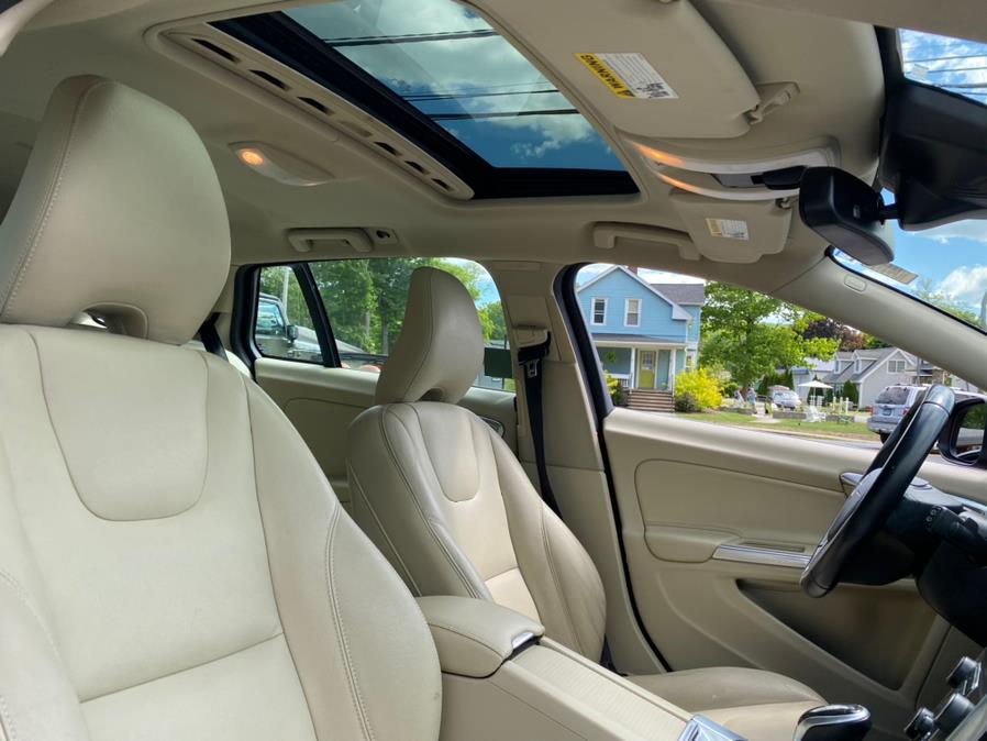 2015 Volvo V60 4dr Wgn T5 Drive-E Premier FWD, available for sale in Canton, Connecticut | Lava Motors 2 Inc. Canton, Connecticut 2015 Volvo V60 4dr Wgn T5 Drive-E Premier FWD, available for sale in Canton, Connecticut | Lava Motors 2 Inc. Canton, Connecticut