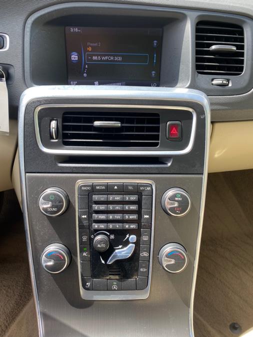 2015 Volvo V60 4dr Wgn T5 Drive-E Premier FWD, available for sale in Canton, Connecticut | Lava Motors 2 Inc. Canton, Connecticut 2015 Volvo V60 4dr Wgn T5 Drive-E Premier FWD, available for sale in Canton, Connecticut | Lava Motors 2 Inc. Canton, Connecticut