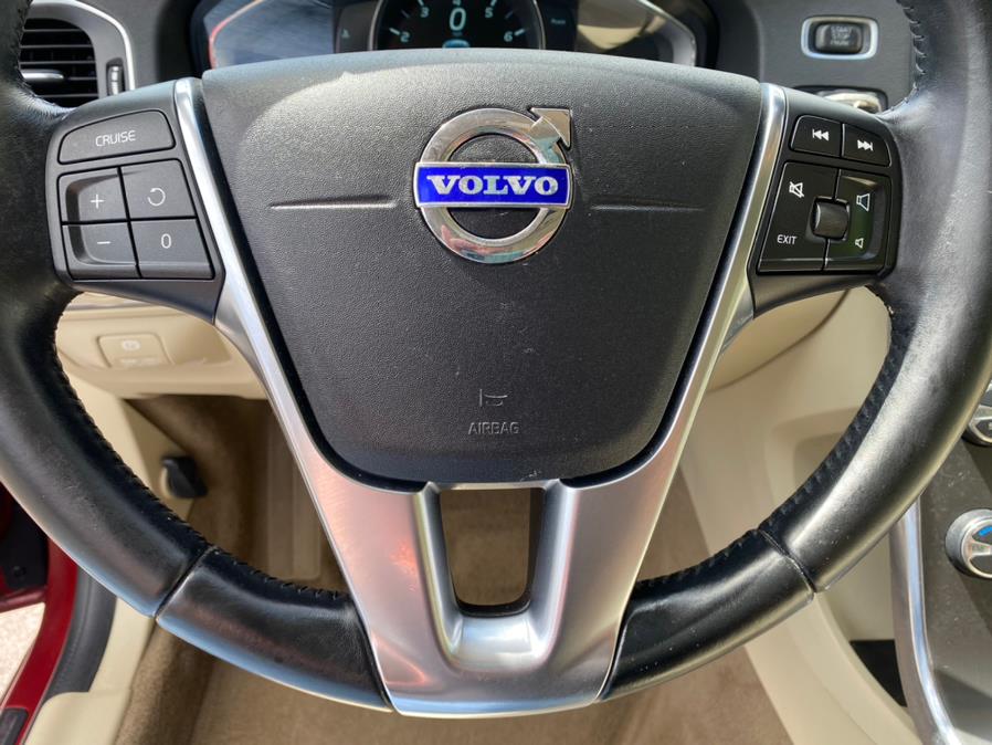 2015 Volvo V60 4dr Wgn T5 Drive-E Premier FWD, available for sale in Canton, Connecticut | Lava Motors 2 Inc. Canton, Connecticut 2015 Volvo V60 4dr Wgn T5 Drive-E Premier FWD, available for sale in Canton, Connecticut | Lava Motors 2 Inc. Canton, Connecticut