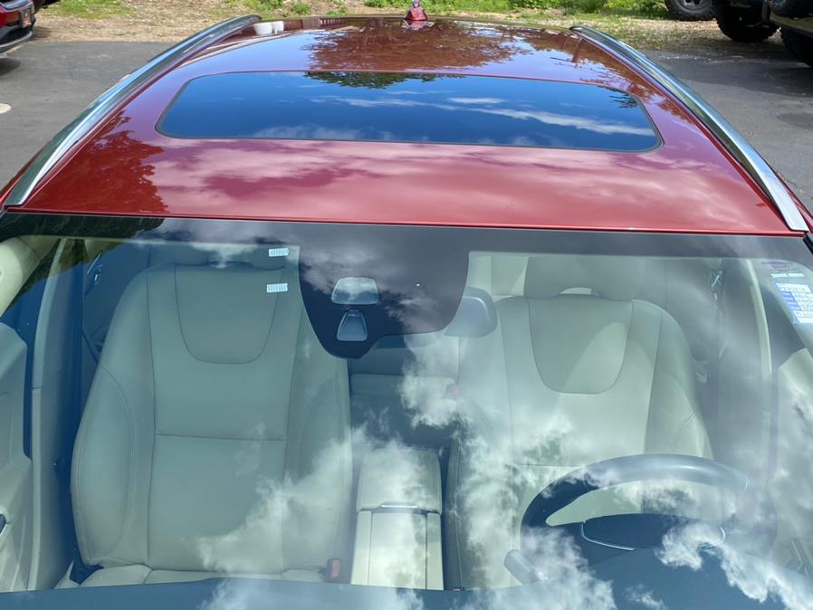 2015 Volvo V60 4dr Wgn T5 Drive-E Premier FWD, available for sale in Canton, Connecticut | Lava Motors 2 Inc. Canton, Connecticut 2015 Volvo V60 4dr Wgn T5 Drive-E Premier FWD, available for sale in Canton, Connecticut | Lava Motors 2 Inc. Canton, Connecticut