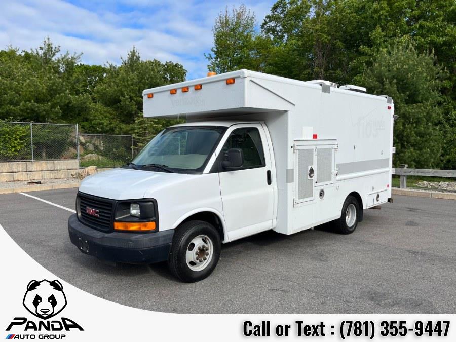 Used GMC Savana Cutaway 139" WB C7N DRW 2008 | Panda Auto Group. Abington, Massachusetts