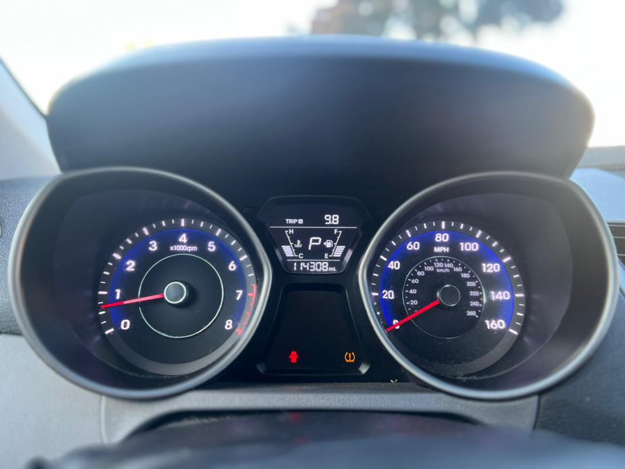 2016 Hyundai Elantra 4dr Sdn Auto SE (Alabama Plant), available for sale in Springfield, Massachusetts | Jordan Auto Sales. Springfield, Massachusetts 2016 Hyundai Elantra 4dr Sdn Auto SE (Alabama Plant), available for sale in Springfield, Massachusetts | Jordan Auto Sales. Springfield, Massachusetts