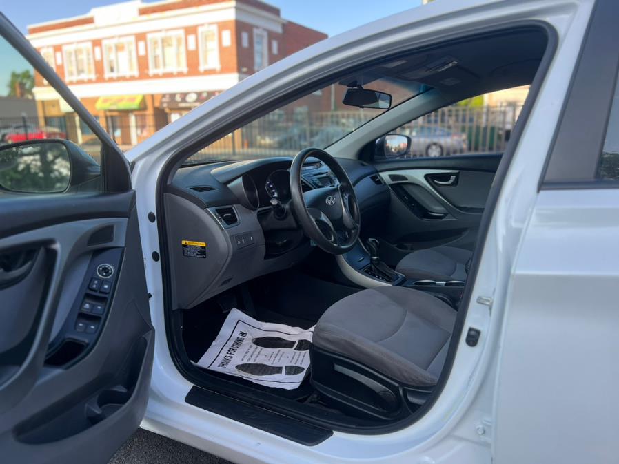 2016 Hyundai Elantra 4dr Sdn Auto SE (Alabama Plant), available for sale in Springfield, Massachusetts | Jordan Auto Sales. Springfield, Massachusetts 2016 Hyundai Elantra 4dr Sdn Auto SE (Alabama Plant), available for sale in Springfield, Massachusetts | Jordan Auto Sales. Springfield, Massachusetts