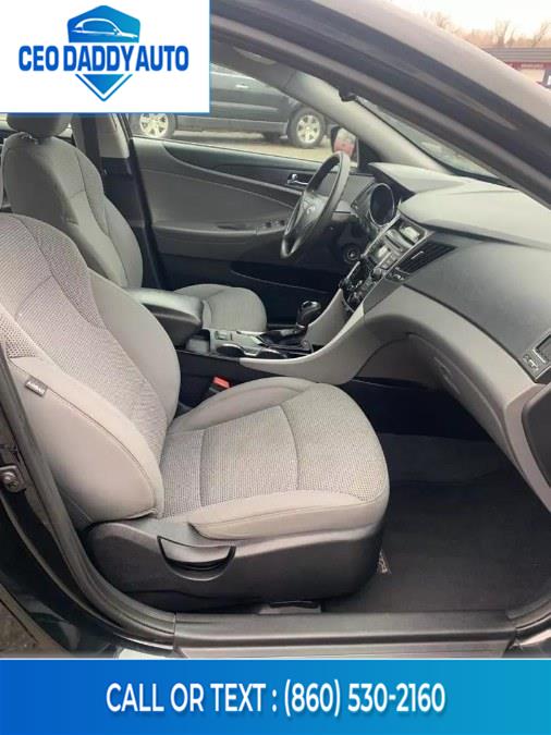 2013 Hyundai Sonata 4dr Sdn 2.4L Auto SE, available for sale in Online only, Connecticut | CEO DADDY AUTO. Online only, Connecticut 2013 Hyundai Sonata 4dr Sdn 2.4L Auto SE, available for sale in Online only, Connecticut | CEO DADDY AUTO. Online only, Connecticut