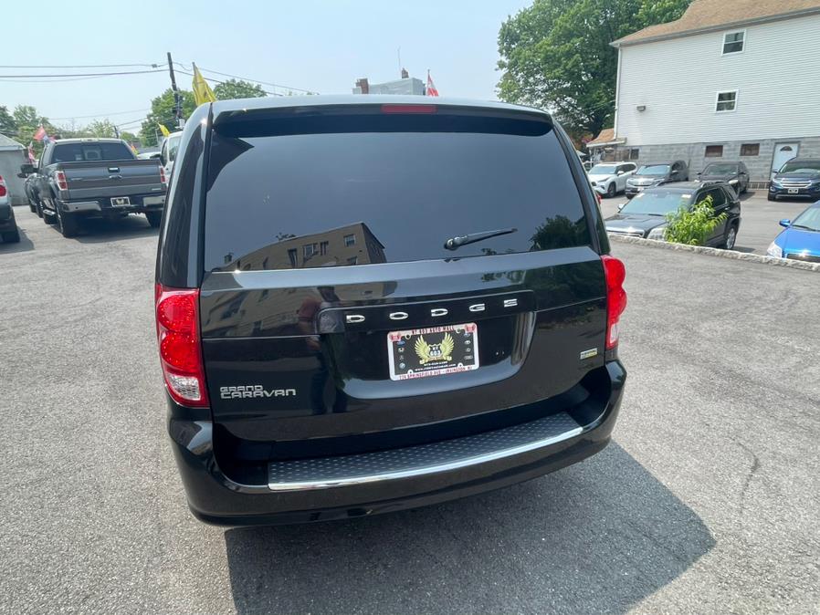 2019 Dodge Grand Caravan SE Wagon, available for sale in Irvington, New Jersey | Elis Motors Corp. Irvington, New Jersey 2019 Dodge Grand Caravan SE Wagon, available for sale in Irvington, New Jersey | Elis Motors Corp. Irvington, New Jersey