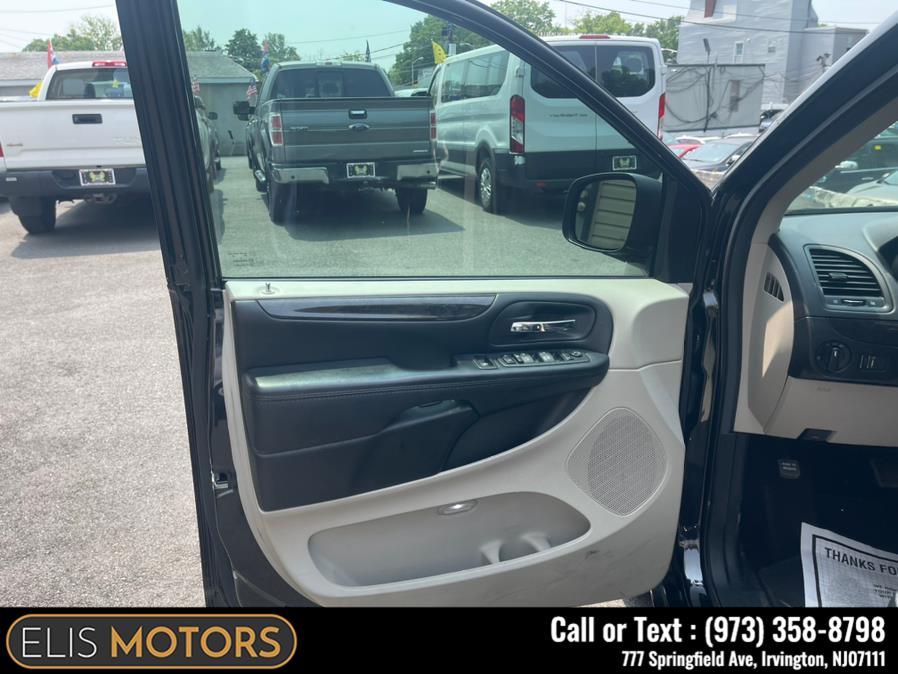2019 Dodge Grand Caravan SE Wagon, available for sale in Irvington, New Jersey | Elis Motors Corp. Irvington, New Jersey 2019 Dodge Grand Caravan SE Wagon, available for sale in Irvington, New Jersey | Elis Motors Corp. Irvington, New Jersey