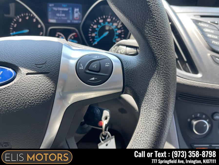 2015 Ford Escape 4WD 4dr SE, available for sale in Irvington, New Jersey | Elis Motors Corp. Irvington, New Jersey 2015 Ford Escape 4WD 4dr SE, available for sale in Irvington, New Jersey | Elis Motors Corp. Irvington, New Jersey
