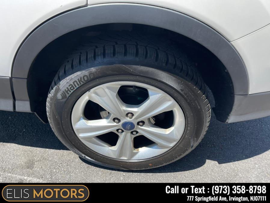 2015 Ford Escape 4WD 4dr SE, available for sale in Irvington, New Jersey | Elis Motors Corp. Irvington, New Jersey 2015 Ford Escape 4WD 4dr SE, available for sale in Irvington, New Jersey | Elis Motors Corp. Irvington, New Jersey