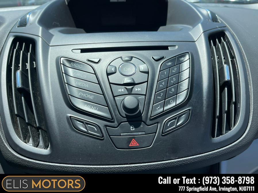 2015 Ford Escape 4WD 4dr SE, available for sale in Irvington, New Jersey | Elis Motors Corp. Irvington, New Jersey 2015 Ford Escape 4WD 4dr SE, available for sale in Irvington, New Jersey | Elis Motors Corp. Irvington, New Jersey