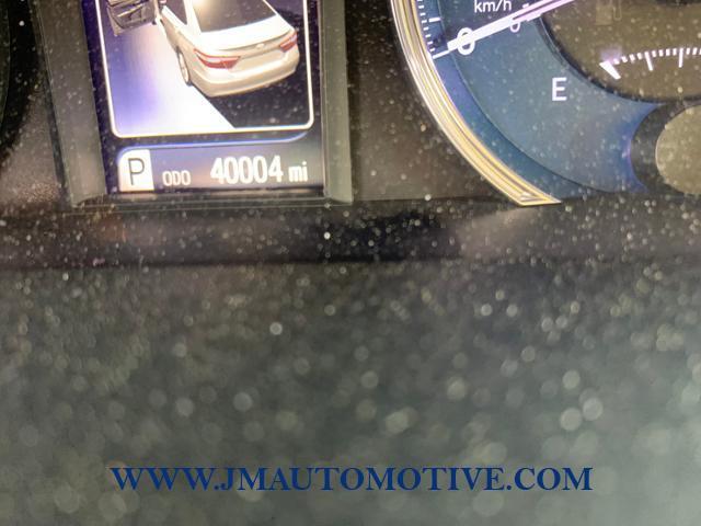 2016 Toyota Camry 4dr Sdn I4 Auto LE, available for sale in Naugatuck, Connecticut | J&M Automotive Sls&Svc LLC. Naugatuck, Connecticut 2016 Toyota Camry 4dr Sdn I4 Auto LE, available for sale in Naugatuck, Connecticut | J&M Automotive Sls&Svc LLC. Naugatuck, Connecticut