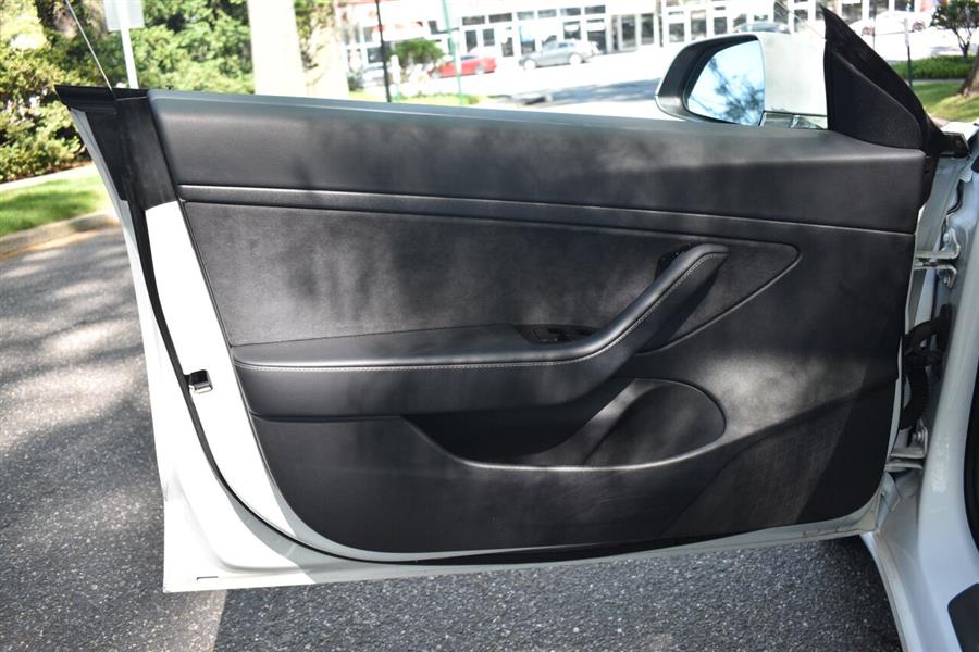 2020 Tesla Model 3 Standard Range Plus 4dr Sedan, available for sale in Great Neck, New York | Camy Cars. Great Neck, New York 2020 Tesla Model 3 Standard Range Plus 4dr Sedan, available for sale in Great Neck, New York | Camy Cars. Great Neck, New York