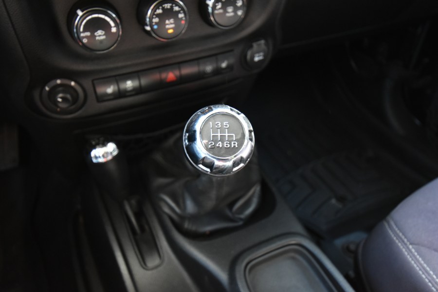 2013 Jeep Wrangler Unlimited 4WD 4dr Sahara, available for sale in Waterbury, Connecticut | Highline Car Connection. Waterbury, Connecticut 2013 Jeep Wrangler Unlimited 4WD 4dr Sahara, available for sale in Waterbury, Connecticut | Highline Car Connection. Waterbury, Connecticut
