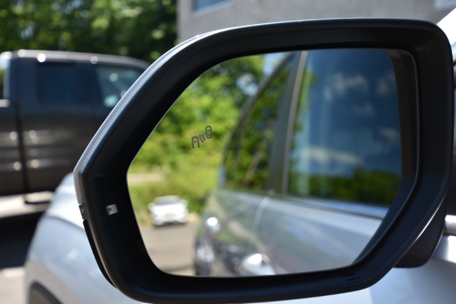 2018 Volkswagen Atlas 3.6L V6 SE 4MOTION, available for sale in Waterbury, Connecticut | Highline Car Connection. Waterbury, Connecticut 2018 Volkswagen Atlas 3.6L V6 SE 4MOTION, available for sale in Waterbury, Connecticut | Highline Car Connection. Waterbury, Connecticut