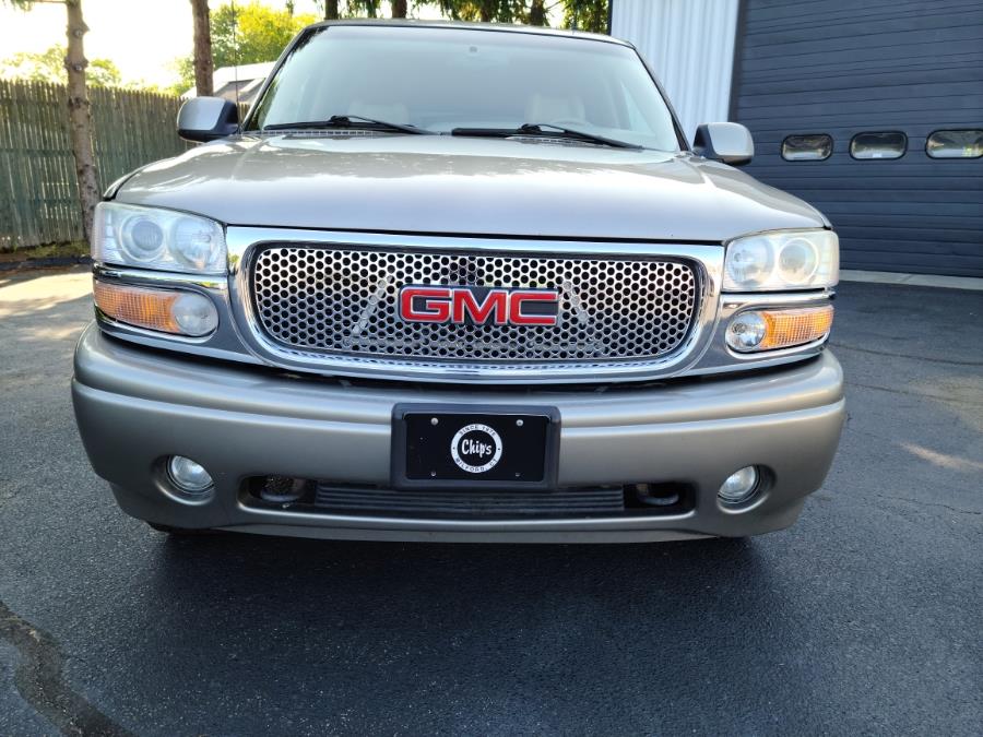 2002 GMC Yukon XL Denali 4dr 1500 AWD, available for sale in Milford, Connecticut | Chip's Auto Sales Inc. Milford, Connecticut 2002 GMC Yukon XL Denali 4dr 1500 AWD, available for sale in Milford, Connecticut | Chip's Auto Sales Inc. Milford, Connecticut