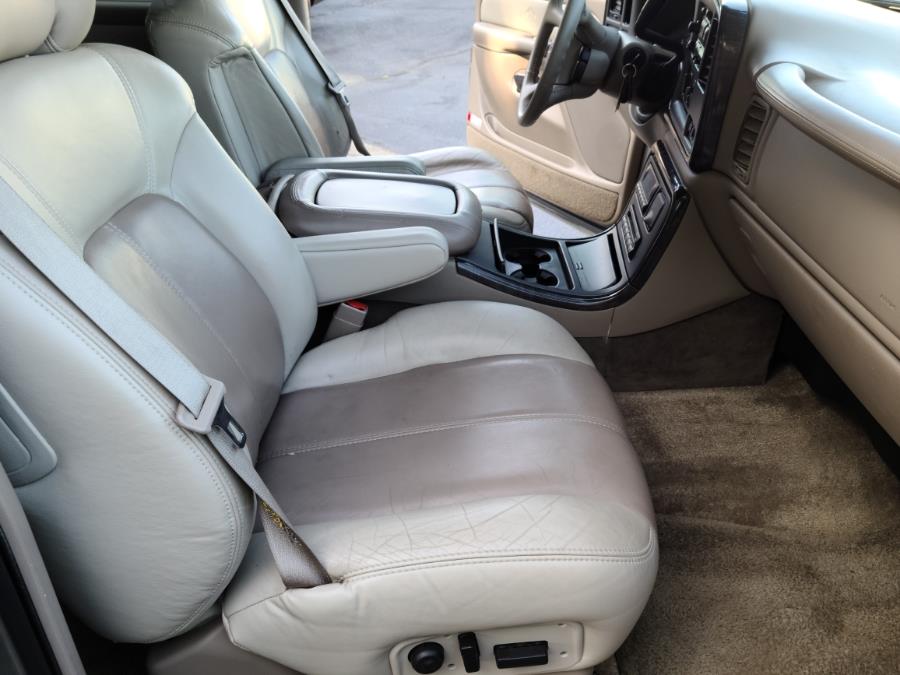 2002 GMC Yukon XL Denali 4dr 1500 AWD, available for sale in Milford, Connecticut | Chip's Auto Sales Inc. Milford, Connecticut 2002 GMC Yukon XL Denali 4dr 1500 AWD, available for sale in Milford, Connecticut | Chip's Auto Sales Inc. Milford, Connecticut
