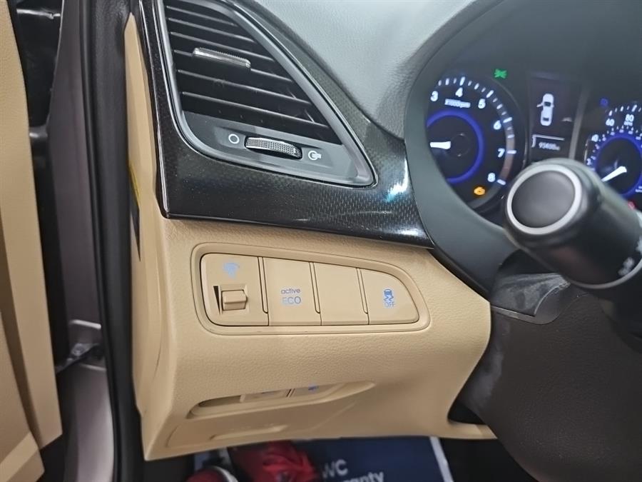 2013 Hyundai Azera 4dr Sdn, available for sale in West Haven, Connecticut | Auto Fair Inc.. West Haven, Connecticut 2013 Hyundai Azera 4dr Sdn, available for sale in West Haven, Connecticut | Auto Fair Inc.. West Haven, Connecticut