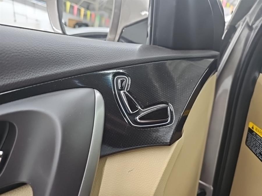 2013 Hyundai Azera 4dr Sdn, available for sale in West Haven, Connecticut | Auto Fair Inc.. West Haven, Connecticut 2013 Hyundai Azera 4dr Sdn, available for sale in West Haven, Connecticut | Auto Fair Inc.. West Haven, Connecticut