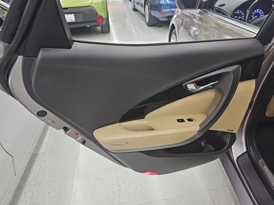 2013 Hyundai Azera 4dr Sdn, available for sale in West Haven, Connecticut | Auto Fair Inc.. West Haven, Connecticut 2013 Hyundai Azera 4dr Sdn, available for sale in West Haven, Connecticut | Auto Fair Inc.. West Haven, Connecticut