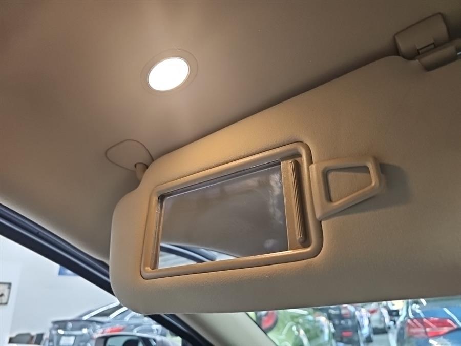 2013 Hyundai Azera 4dr Sdn, available for sale in West Haven, Connecticut | Auto Fair Inc.. West Haven, Connecticut 2013 Hyundai Azera 4dr Sdn, available for sale in West Haven, Connecticut | Auto Fair Inc.. West Haven, Connecticut