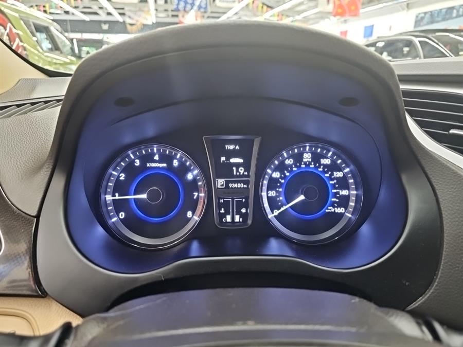 2013 Hyundai Azera 4dr Sdn, available for sale in West Haven, Connecticut | Auto Fair Inc.. West Haven, Connecticut 2013 Hyundai Azera 4dr Sdn, available for sale in West Haven, Connecticut | Auto Fair Inc.. West Haven, Connecticut