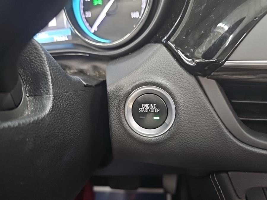 2017 Buick Envision AWD 4dr Essence, available for sale in West Haven, Connecticut | Auto Fair Inc.. West Haven, Connecticut 2017 Buick Envision AWD 4dr Essence, available for sale in West Haven, Connecticut | Auto Fair Inc.. West Haven, Connecticut