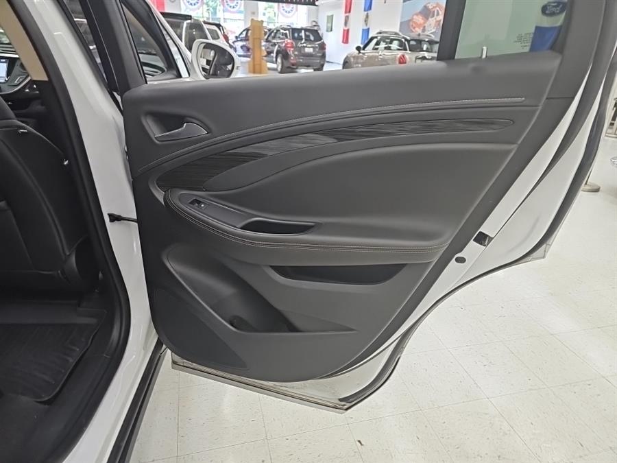 2017 Buick Envision AWD 4dr Essence, available for sale in West Haven, Connecticut | Auto Fair Inc.. West Haven, Connecticut 2017 Buick Envision AWD 4dr Essence, available for sale in West Haven, Connecticut | Auto Fair Inc.. West Haven, Connecticut